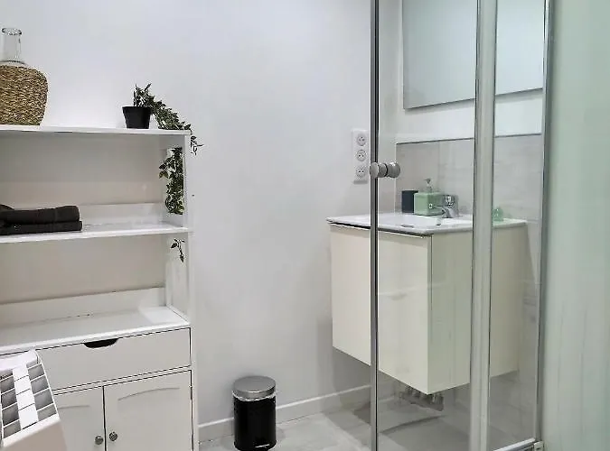 Lägenhet • La Fermiere • Parking Gratuit • Clim • Netflix *