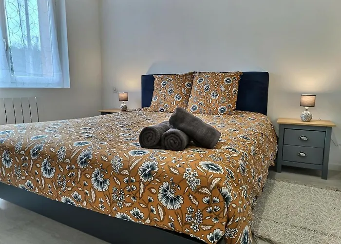 • La Fermiere • Parking Gratuit • Clim • Netflix *