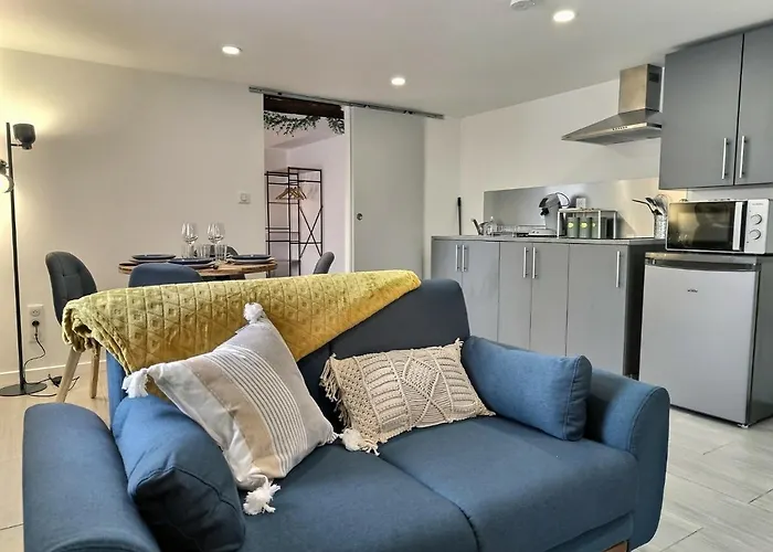 Apartment • La Fermiere • Parking Gratuit • Clim • Netflix *